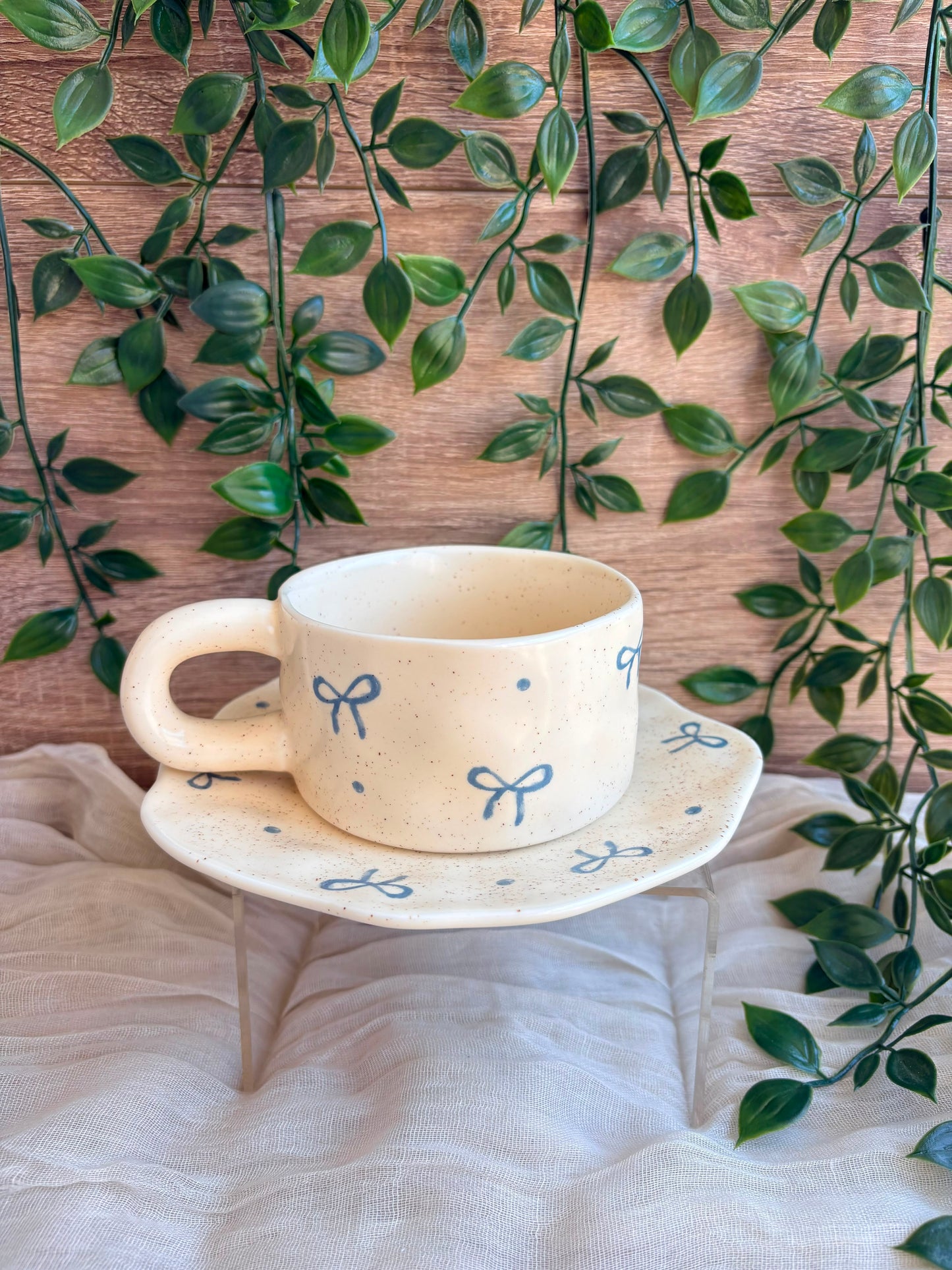 Bow Cup