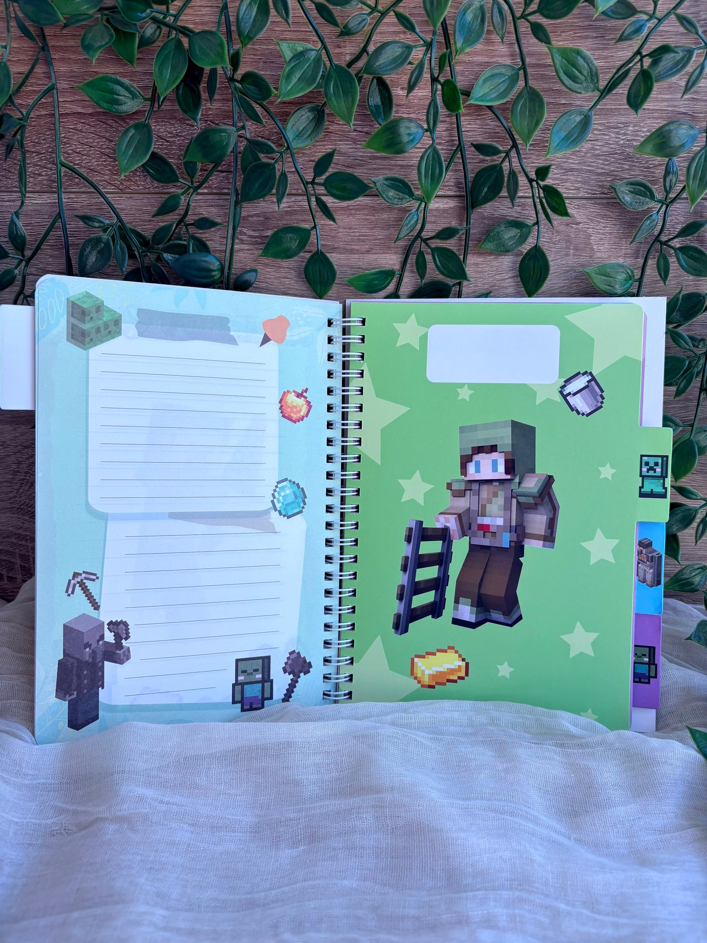 Minecraft Notebook and Pen Set