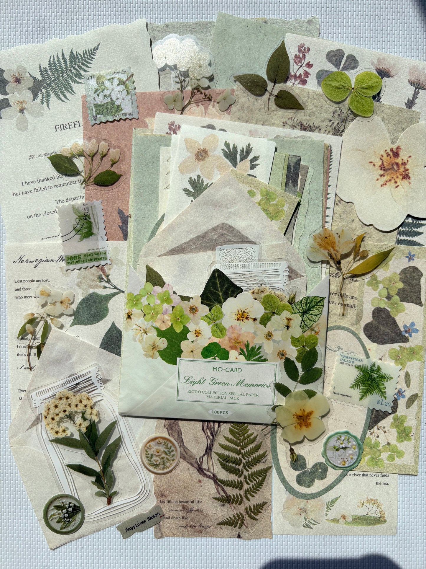 100 pieces collection of material paper and stickers