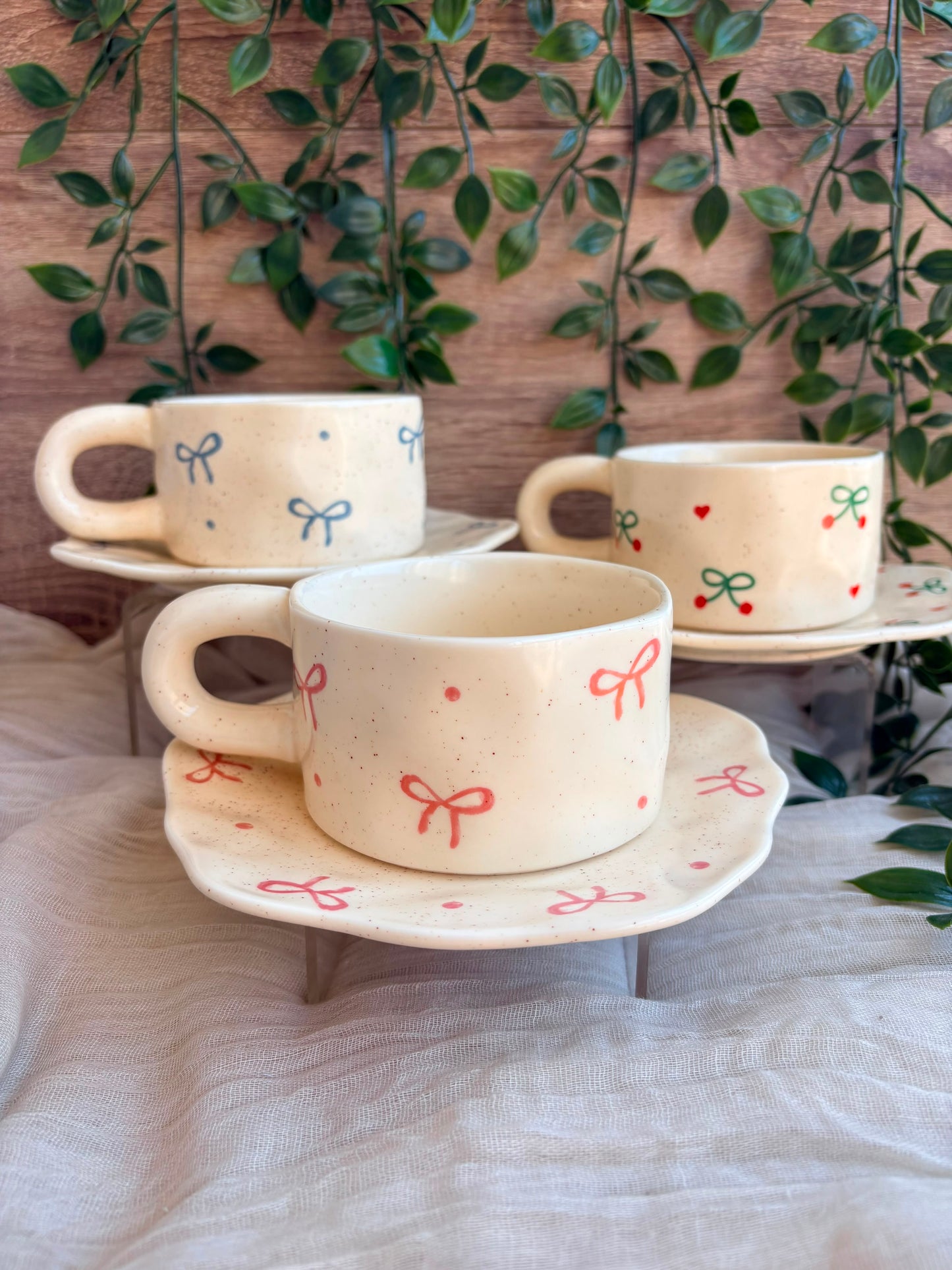 Bow Cup