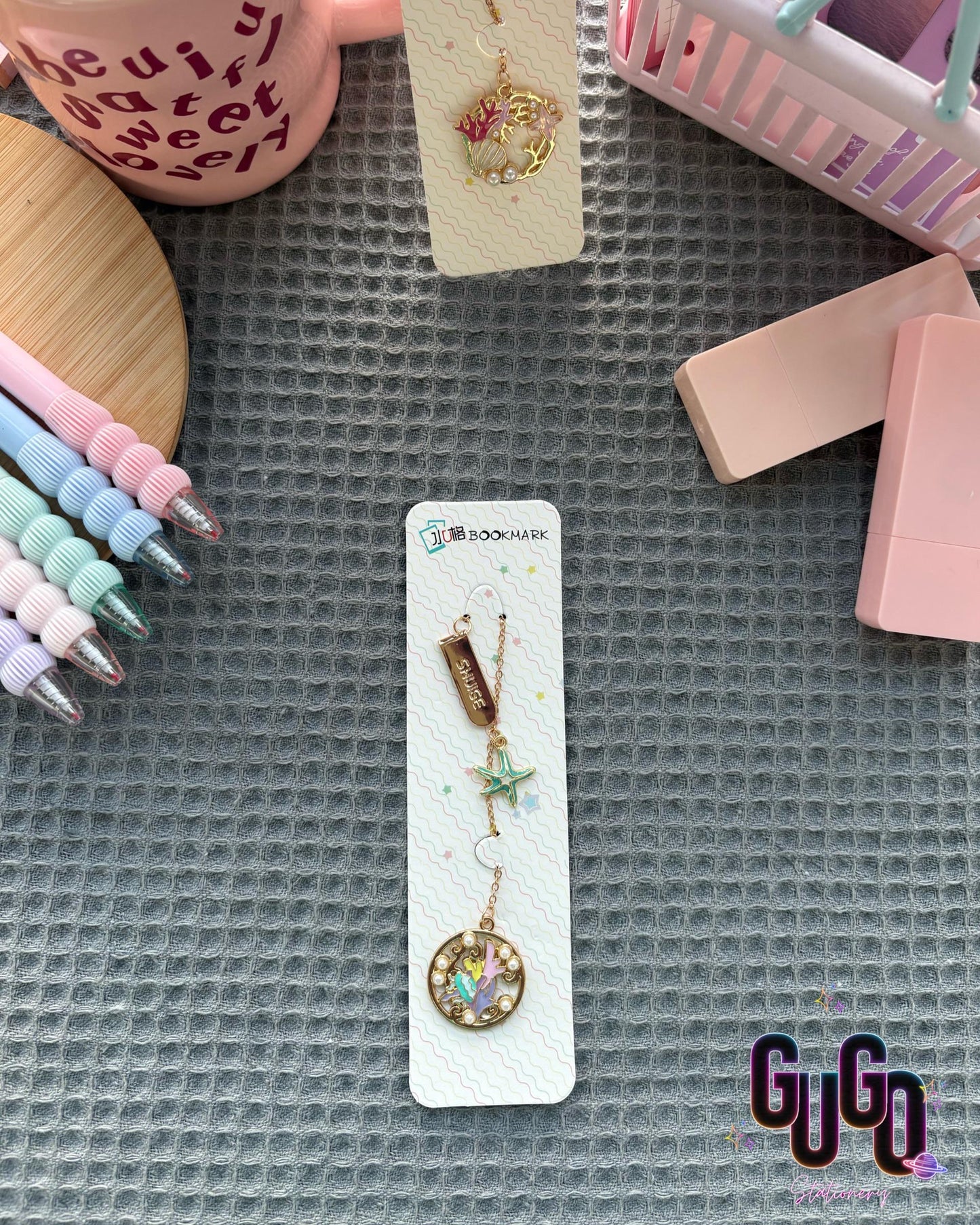 Pendant Bookmark